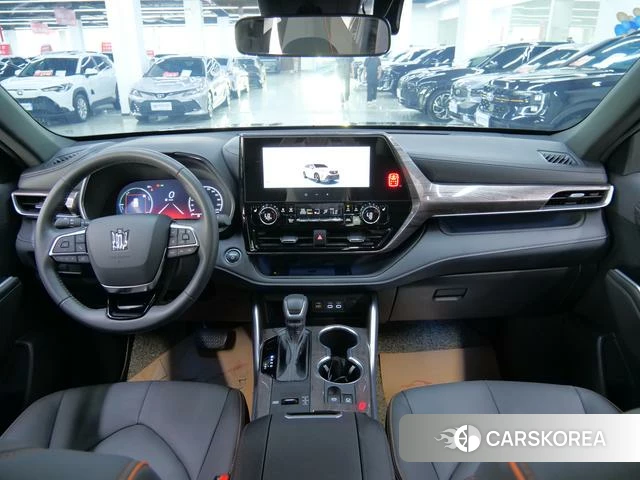 Toyota Crown Lufang id 4273648 из Китая 18