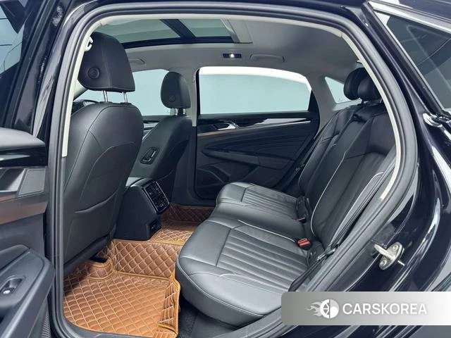 Volkswagen Passat id 3944898 из Китая 11