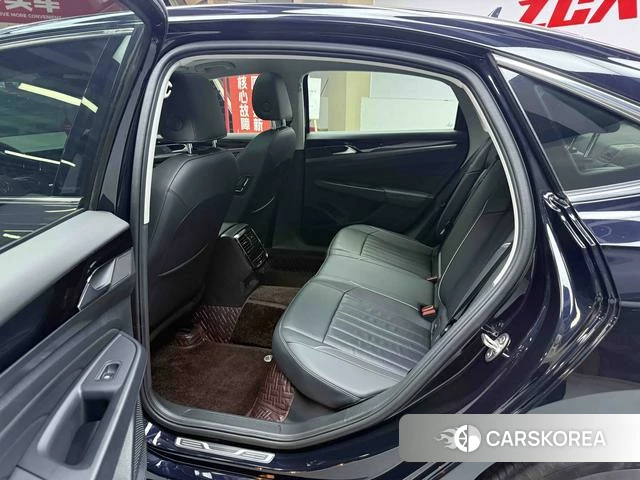 Volkswagen Passat id 4314205 из Китая 41