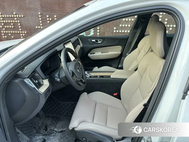 Volvo XC60 id 4239160 из Китая 10