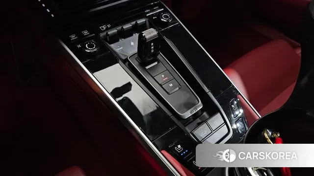 Porsche 911(992) id 3680096 из Кореи 18