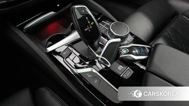 BMW 5 Series (G30) id 4625724 из Кореи 32