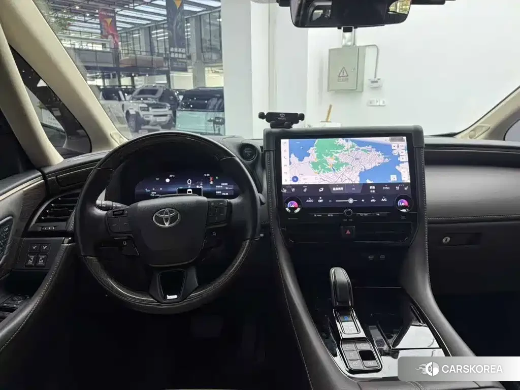 Toyota Elfa id 4686211 из Китая 10