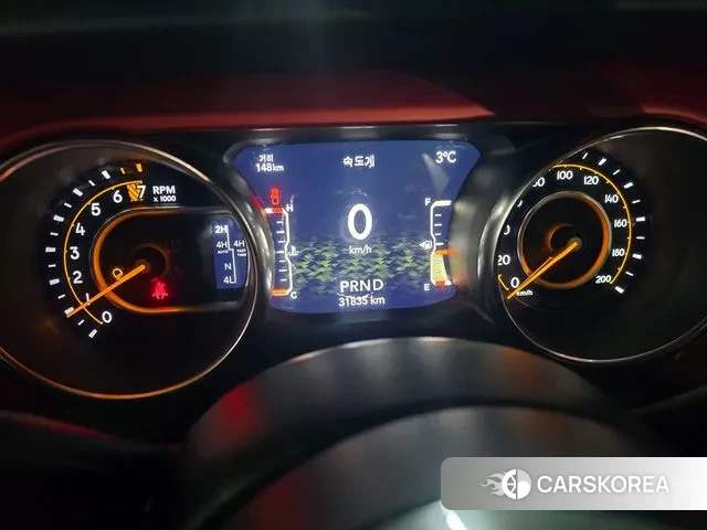 Jeep Gladiator (JT) id 2331611 из Кореи 18