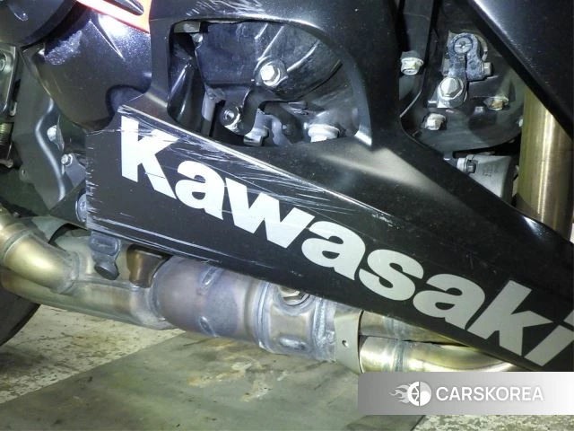 Проданный Kawasaki NINJA 1000 ABS id 4020115 из Японии, фото 30