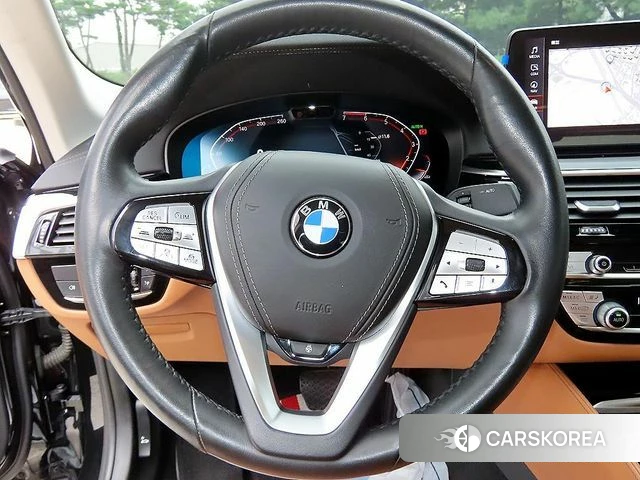 BMW 5 Series (G30) id 4631697 из Кореи 11