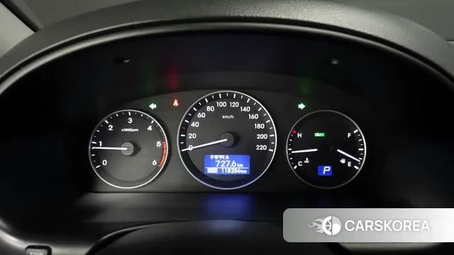 Hyundai The New Grand Starex id 3391177 из Кореи 18