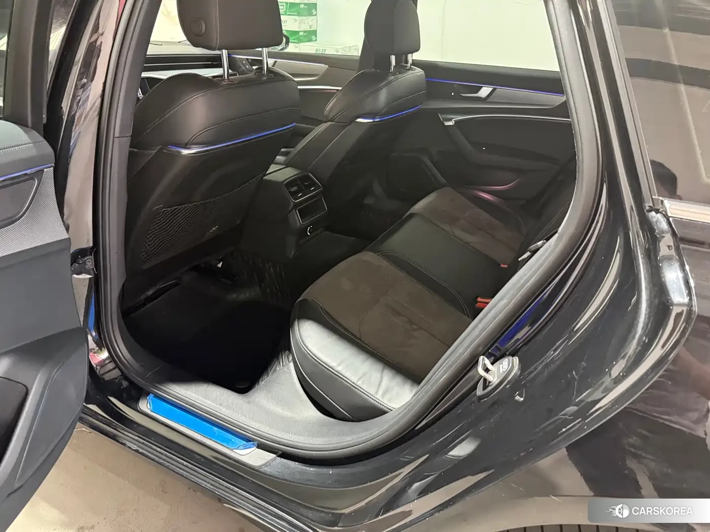 Audi A6L id 4547582 из Китая 8