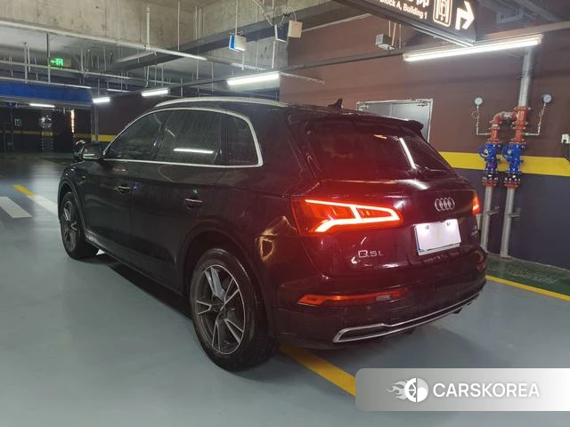 Audi Q5L id 4254539 из Китая 9