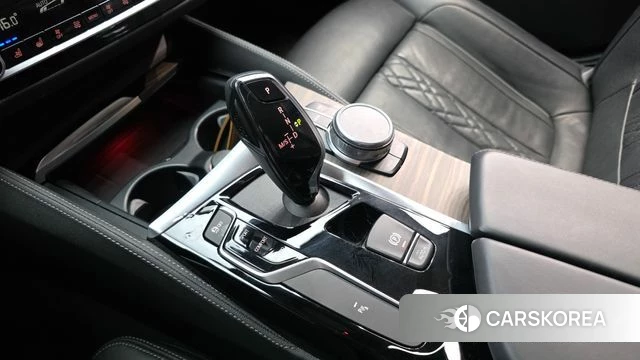 BMW 5 Series (G30) id 4856088 из Кореи 30