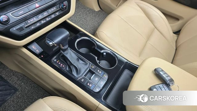 Kia The New Carnival id 3801589 из Кореи 18