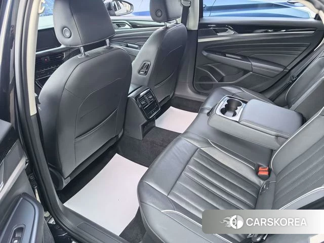 Volkswagen Passat id 4297673 из Китая 13
