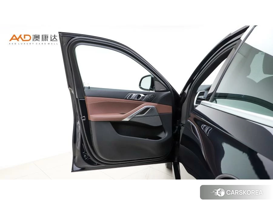 BMW X6 id 4426802 из Китая 8