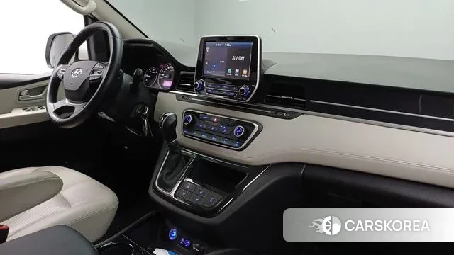 Hyundai The New Grand Starex id 3356957 из Кореи 18