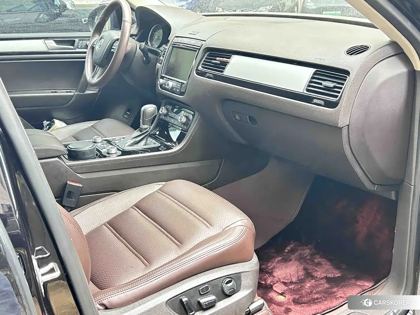 Volkswagen Touareg id 4565373 из Китая 16