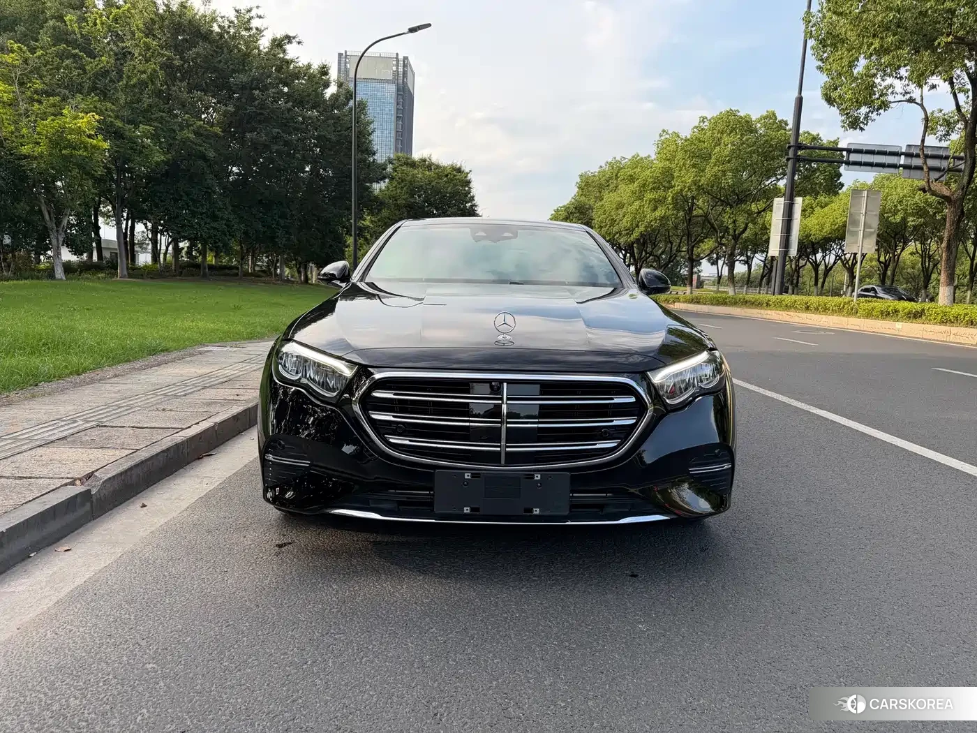 Mercedes-Benz E-Class id 4600909 из Китая 16