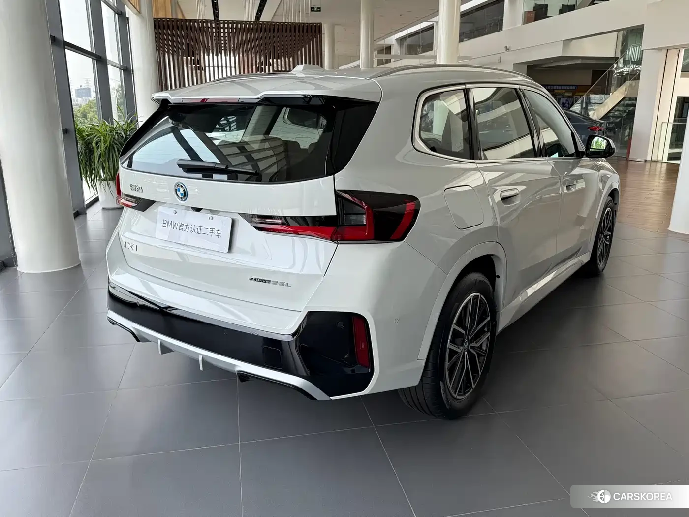 BMW iX1 id 4570290 из Китая 10
