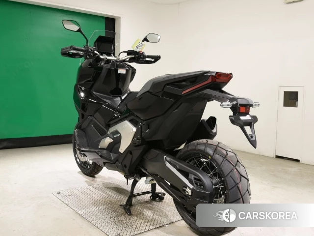 Проданный Honda X-ADV 750 id 4320397 из Японии, фото 8