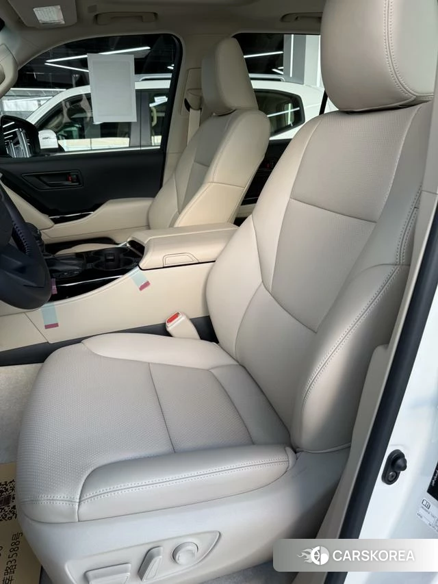 Toyota Land Cruiser (imported) id 4239577 из Китая 9