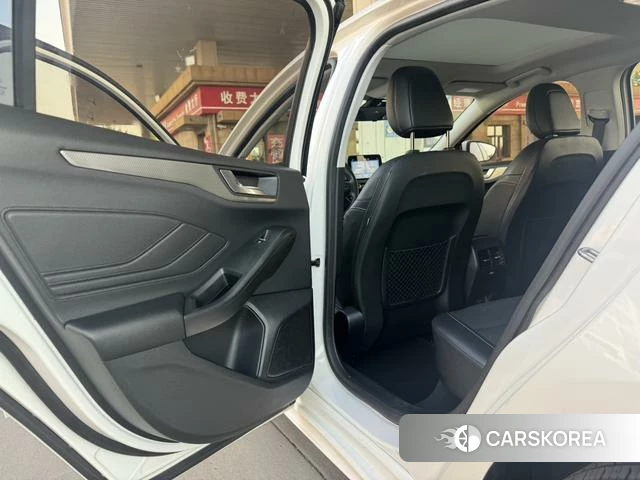 Ford Fox id 4212207 из Китая 14