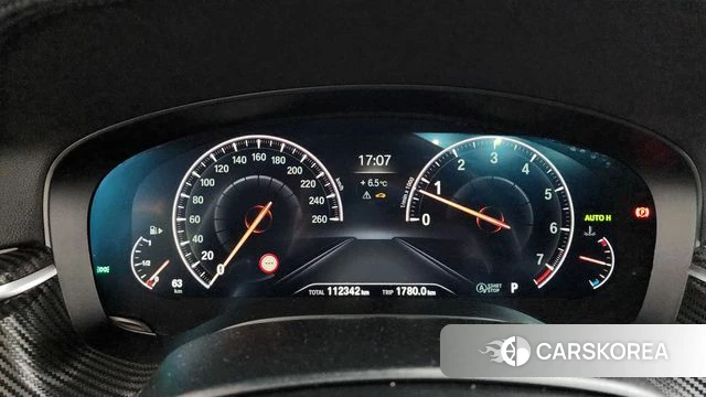 BMW 5 Series (G30) id 3807979 из Кореи 18