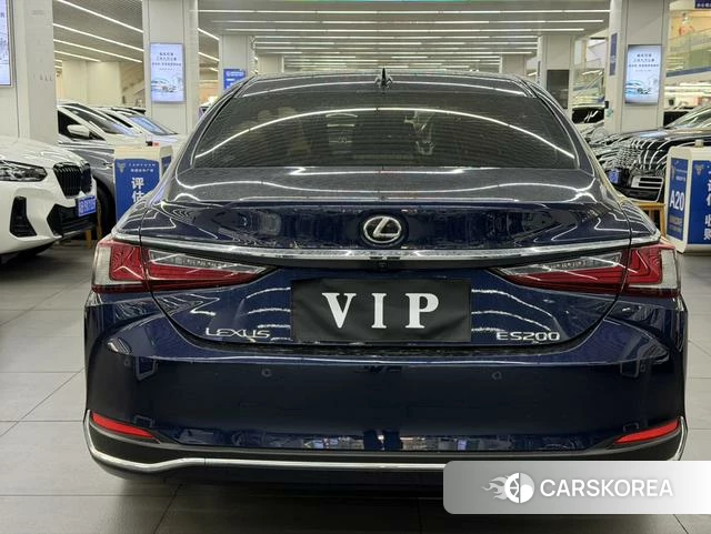 Lexus ES id 4314034 из Китая 9