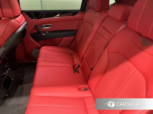 Bentley Bentayga id 3269901 из Кореи 8