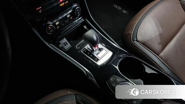 Infiniti Q30 id 4188056 из Кореи 29