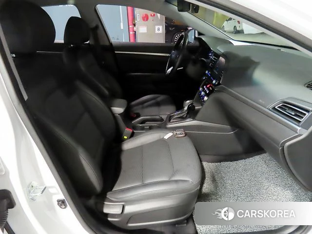 Hyundai The New Avante AD id 4717669 из Кореи 18