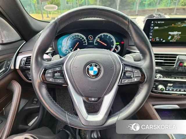 BMW 5 Series (G30) id 4610606 из Кореи 18