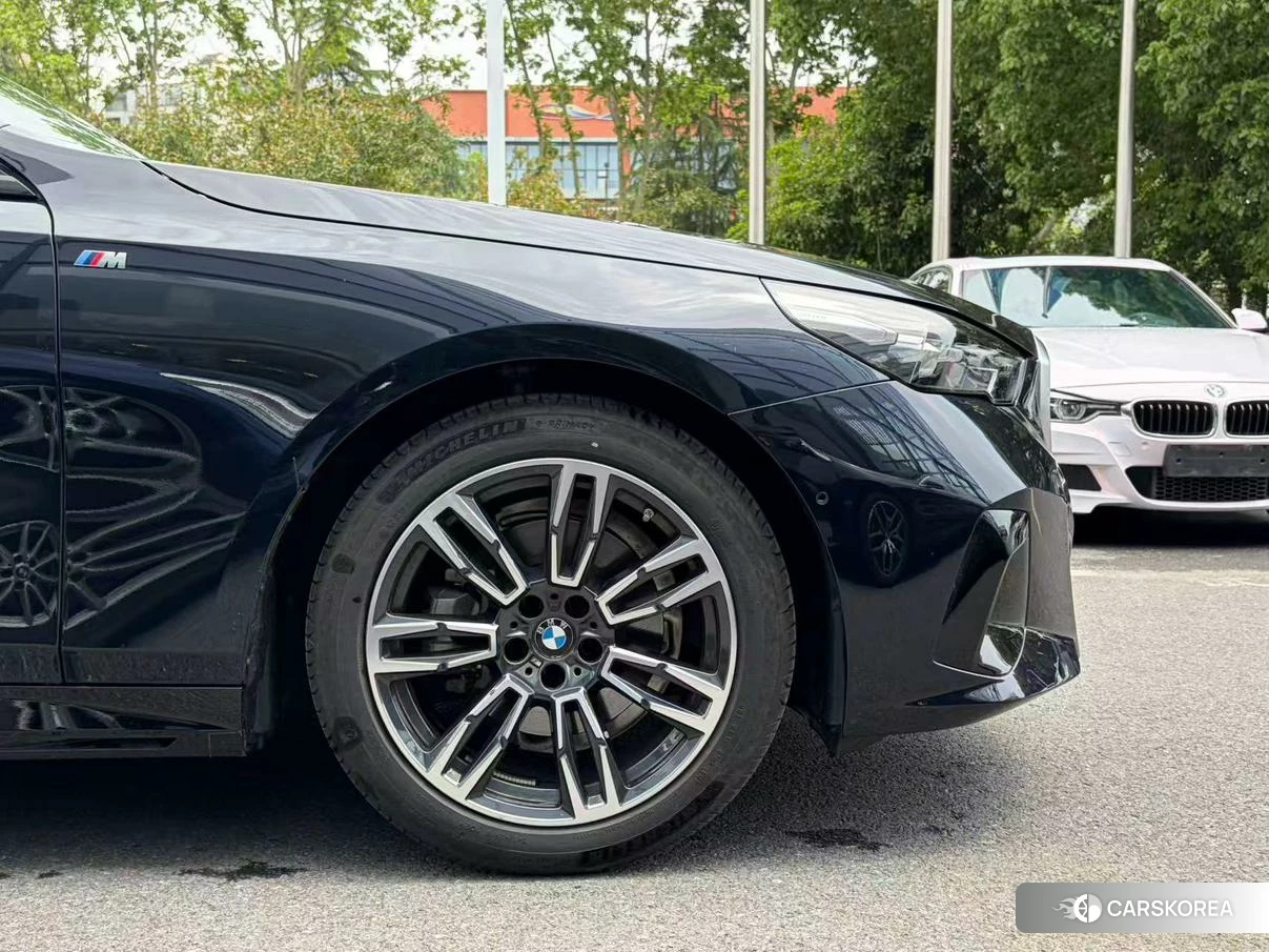 BMW 5 series (imported) id 4452604 из Китая 11
