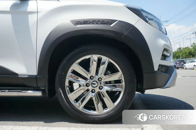 Ssangyong Rexton Sports id 4304215 из Кореи 18