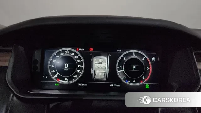 Land Rover Discovery 5 id 3357106 из Кореи 18