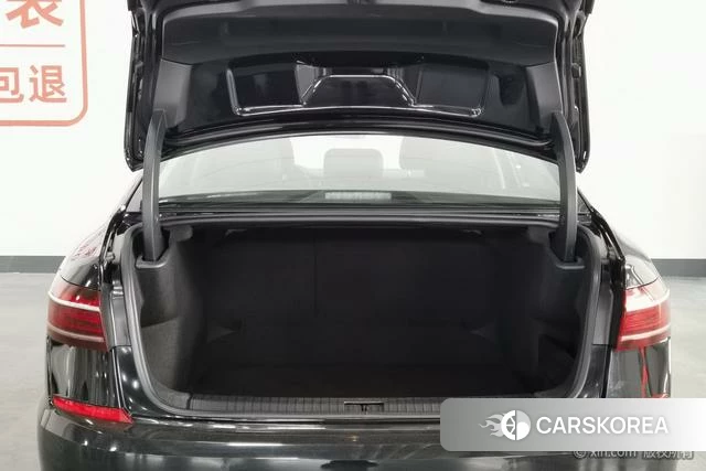 Volkswagen Passat id 4272198 из Китая 22