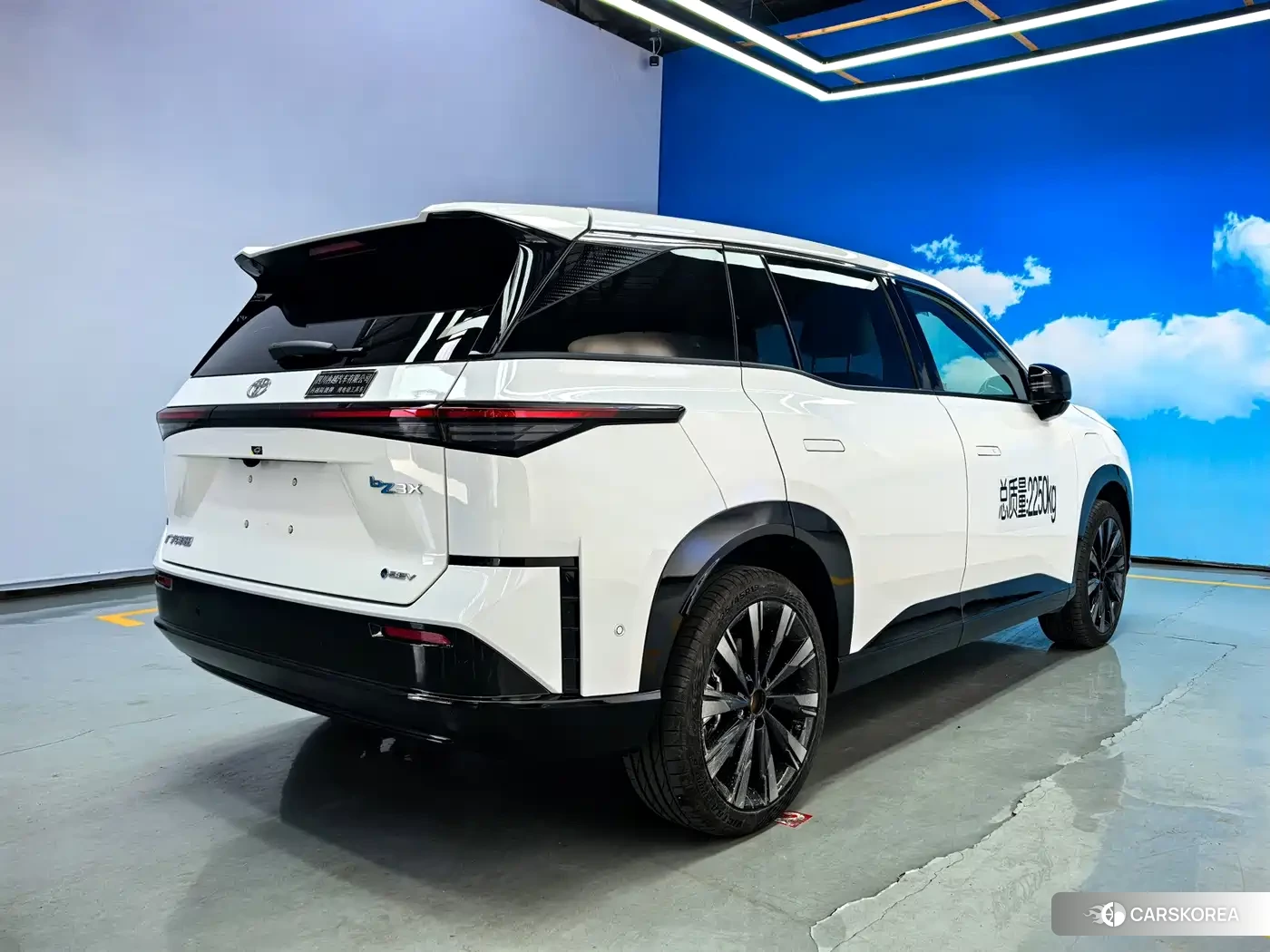 Toyota Platinum Wisdom 3X id 4664637 из Китая 21