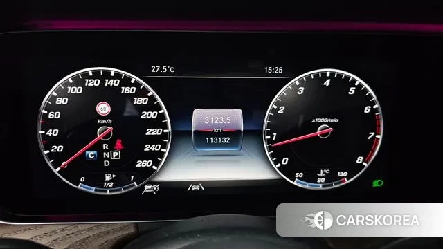 Mercedes-Benz E-Class W213 id 3187554 из Кореи 18