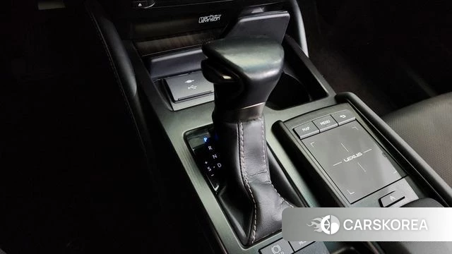 Lexus ES300h 7th generation id 3910832 из Кореи 18