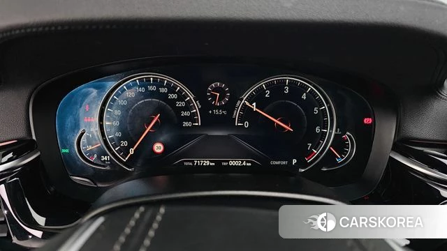 BMW 5 Series (G30) id 3867265 из Кореи 18