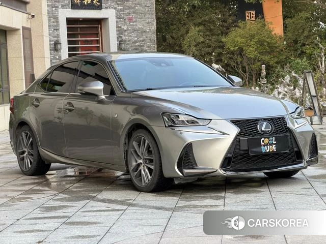 Lexus IS id 3888961 из Китая 21