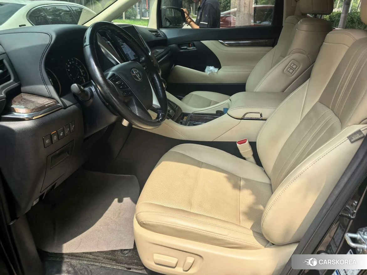 Toyota Vellfire id 4467530 из Китая 9