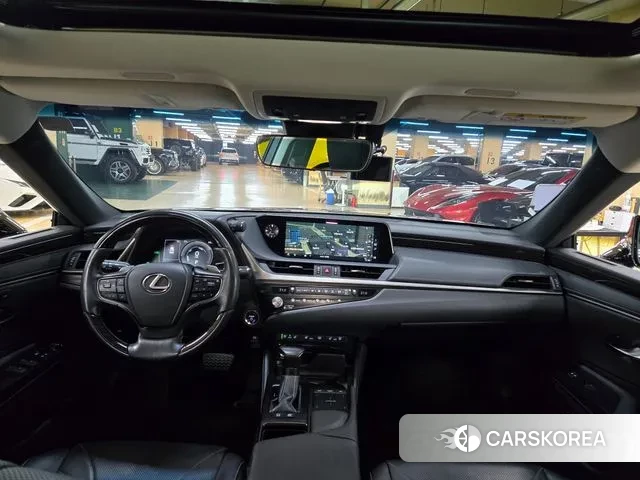 Lexus ES300h 7th generation id 3385007 из Кореи 18