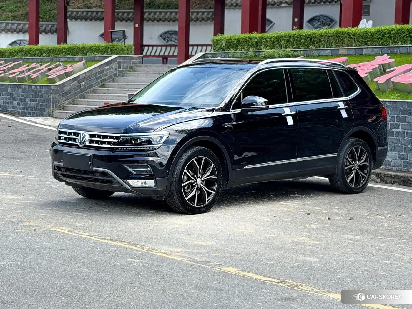 Volkswagen Tiguan L id 4653984 из Китая 8