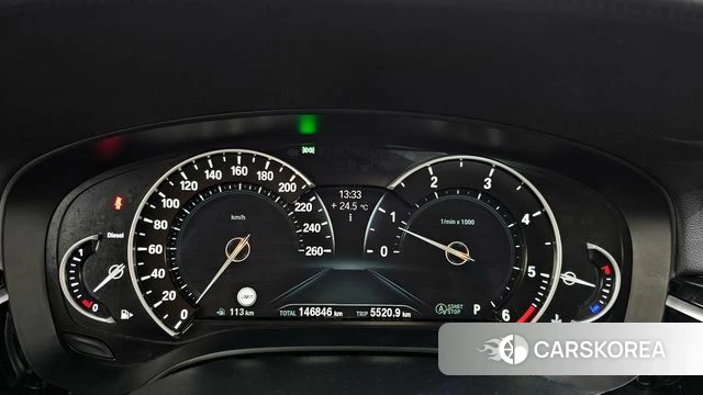 BMW 5 Series (G30) id 4197268 из Кореи 18