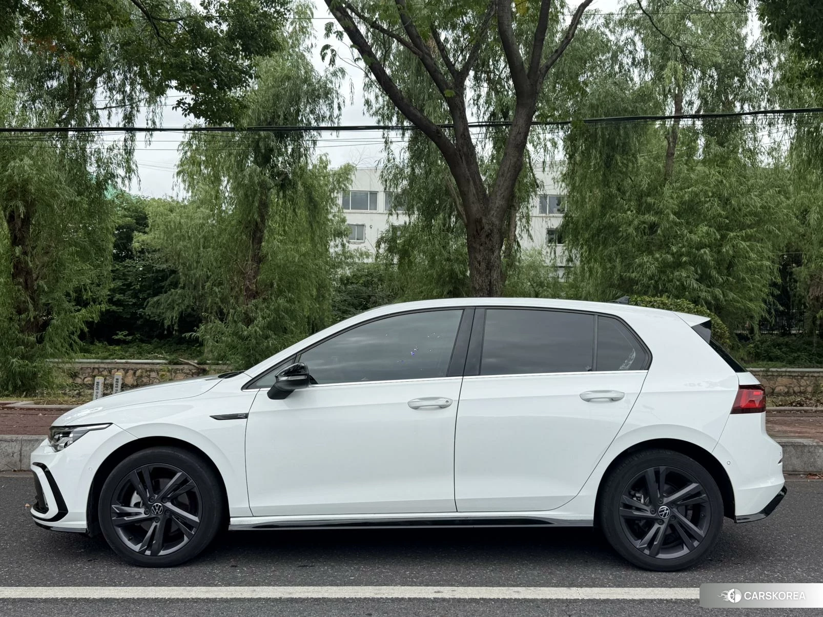 Volkswagen Golf id 4498475 из Китая 16