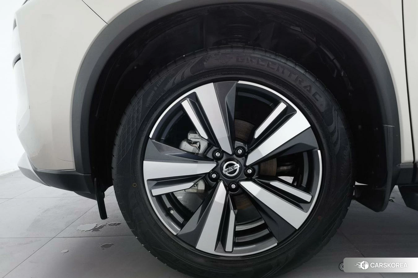 Nissan Qijun id 4487325 из Китая 22