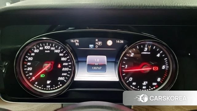 Mercedes-Benz E-Class W213 id 3936550 из Кореи 16