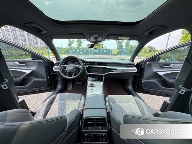 Audi A6L id 4278637 из Китая 8