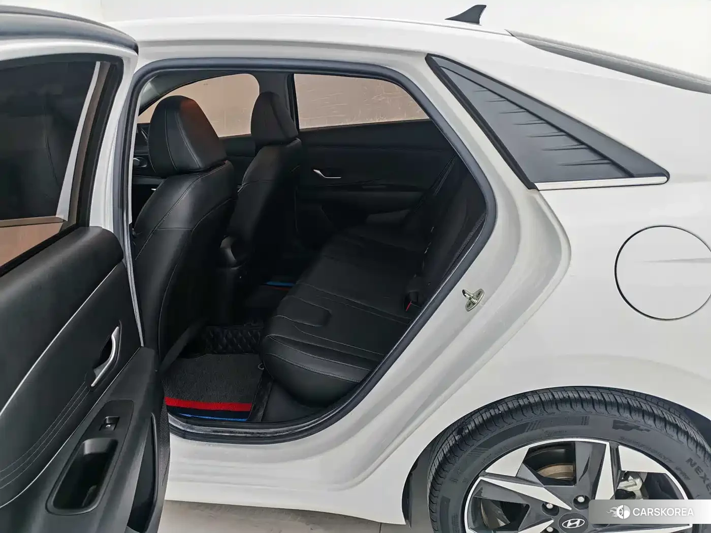 Hyundai Elantra id 4514317 из Китая 19