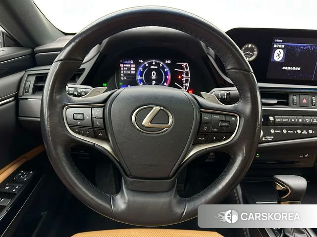 Lexus ES id 4254170 из Китая 29