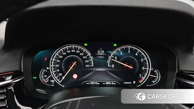 BMW 5 Series (G30) id 3325245 из Кореи 18